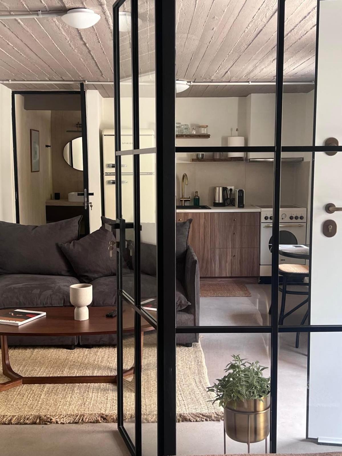 Alfiea Home 65M2 & Alfiea Studio 35M2 Artemida  Bagian luar foto